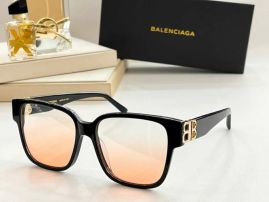 Picture of Balenciga Sunglasses _SKUfw56829202fw